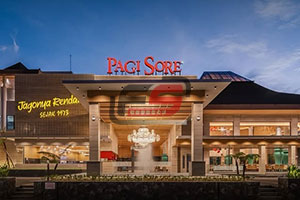 Pemilik dan Pendiri RM Padang Pagi Sore Pemilik dan Pendiri