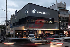 Pemilik Maxx Coffee